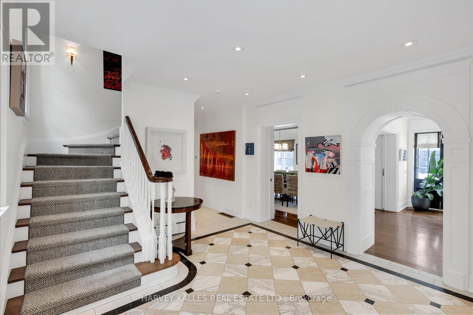 444 Russell Hill Road, Toronto, Ontario  M5P 2S5 - Photo 4 - C12750210