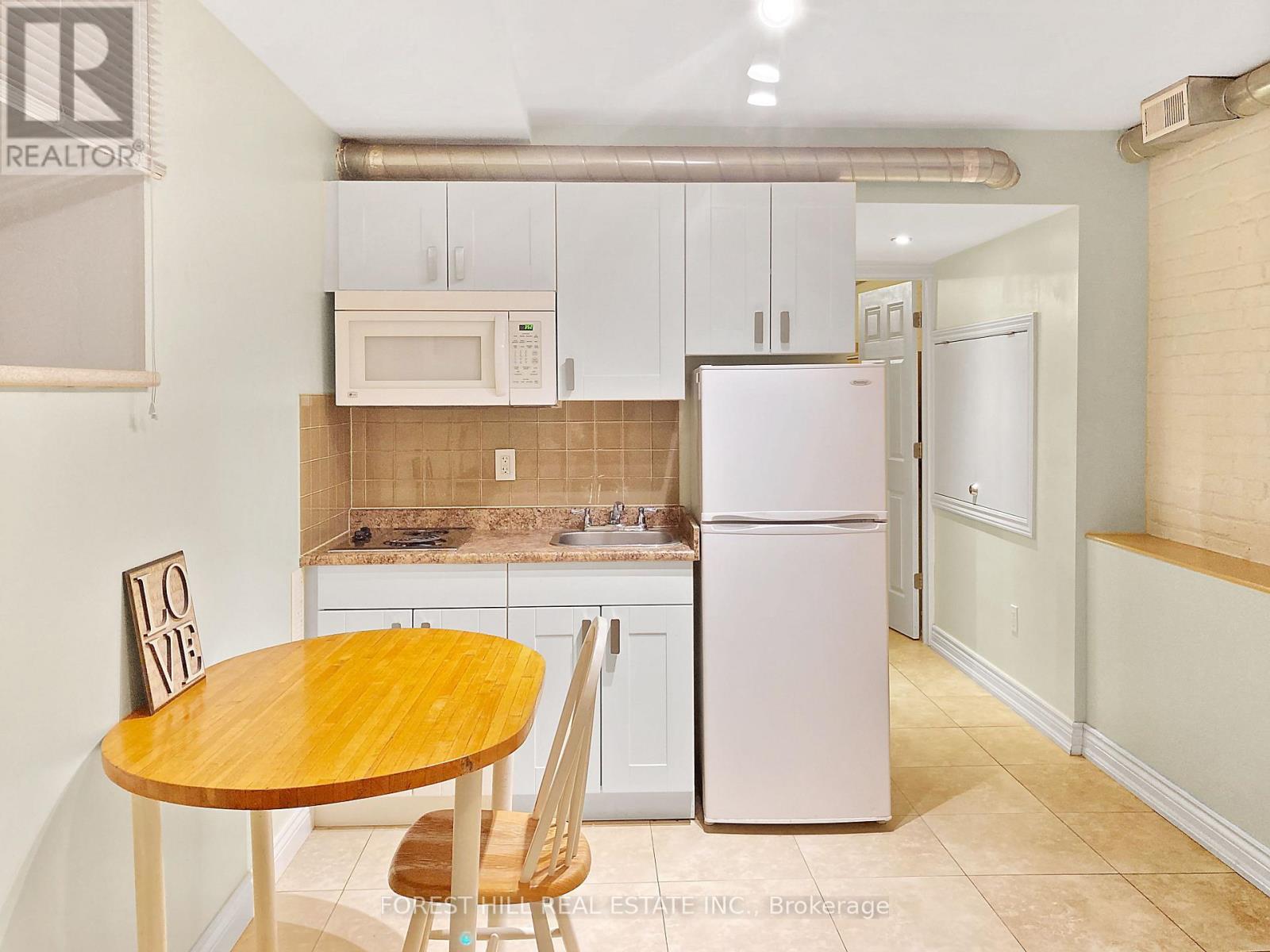 1b - 1491 Dundas Street W, Toronto, Ontario  M6K 1T6 - Photo 3 - C12750242