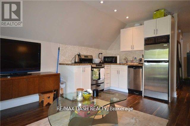 301 - 141 Admiral Road, Toronto, Ontario  M5R 2L7 - Photo 7 - C12750254