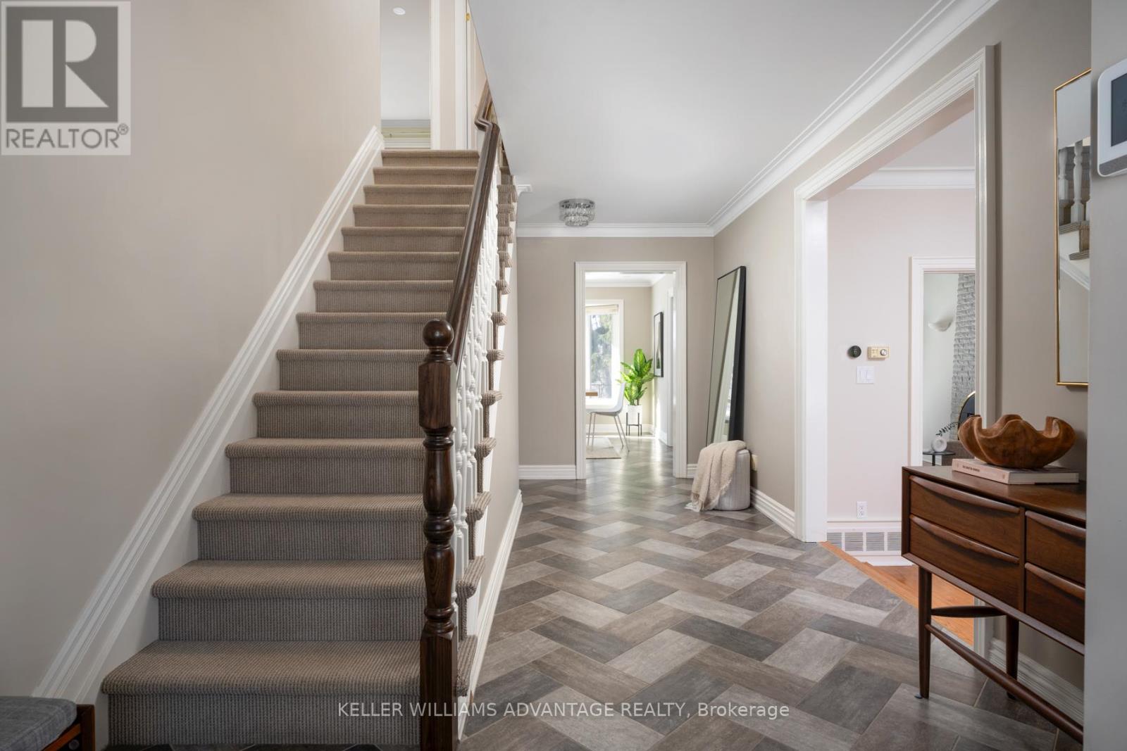 42 Holmcrest Trail, Toronto, Ontario  M1C 1V5 - Photo 5 - E12750112