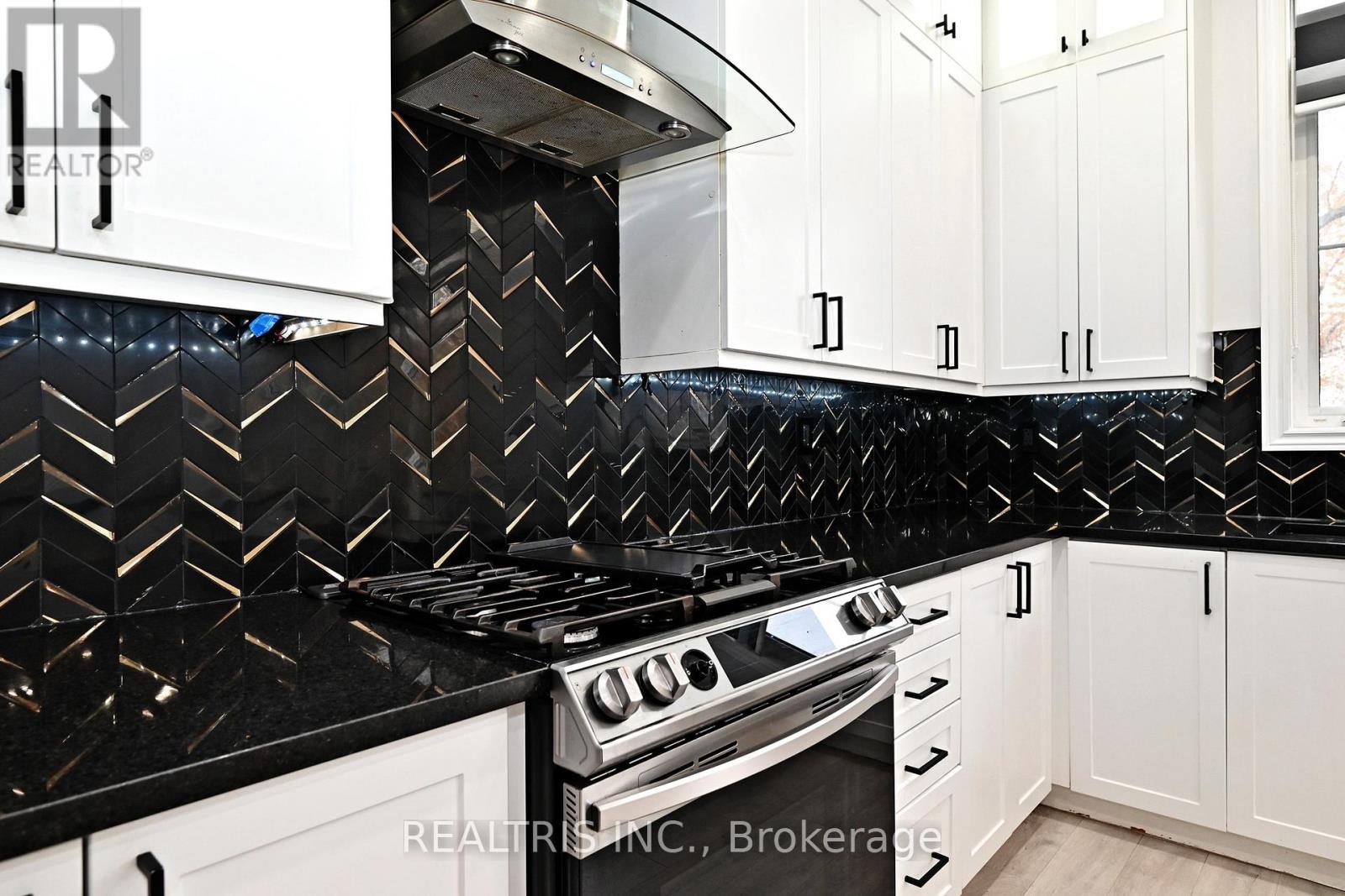 133 Auckland Drive, Whitby, Ontario  L1P 0J4 - Photo 11 - E12750214