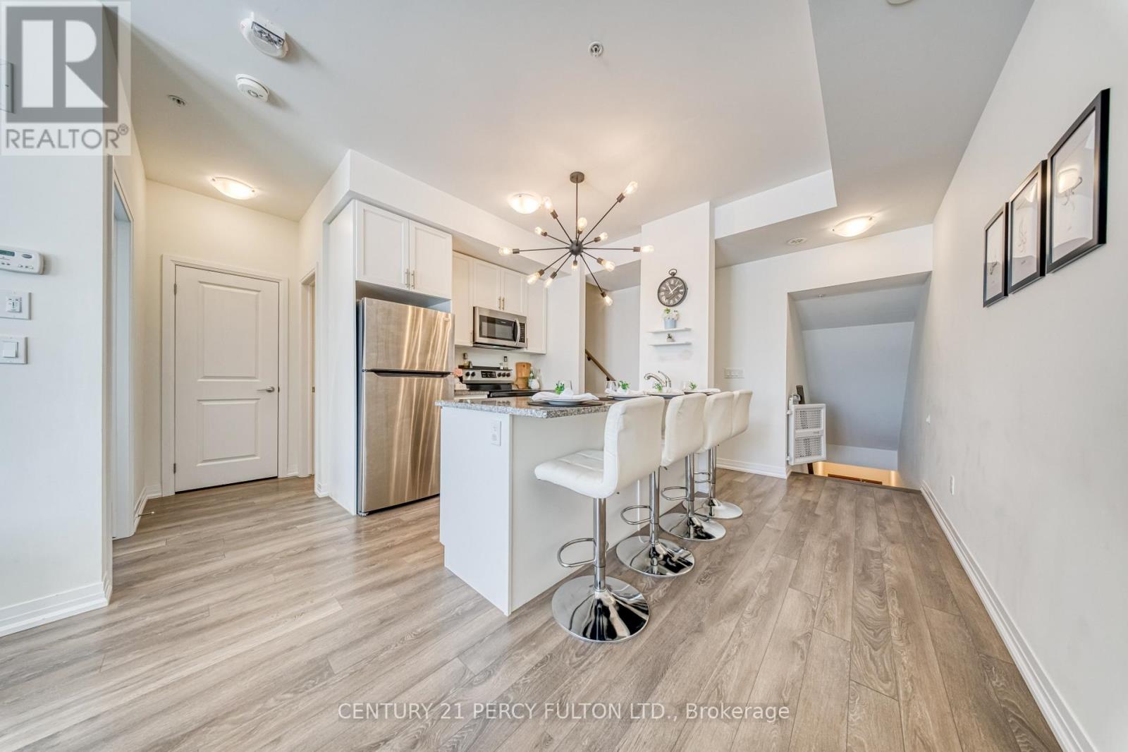 604 - 2635 William Jackson Drive, Pickering, Ontario  L1X 0L3 - Photo 6 - E12750232