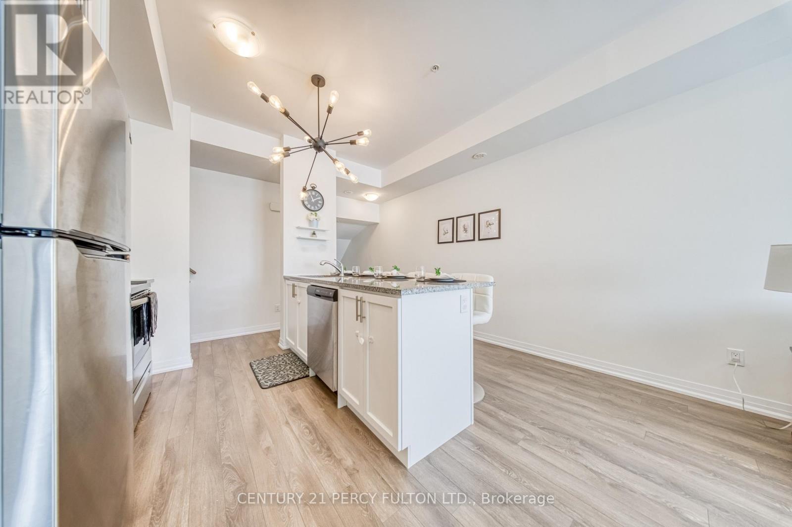 604 - 2635 William Jackson Drive, Pickering, Ontario  L1X 0L3 - Photo 7 - E12750232