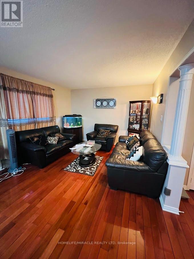 68 Maberley Crescent, Toronto, Ontario  M1C 3K8 - Photo 10 - E12750270