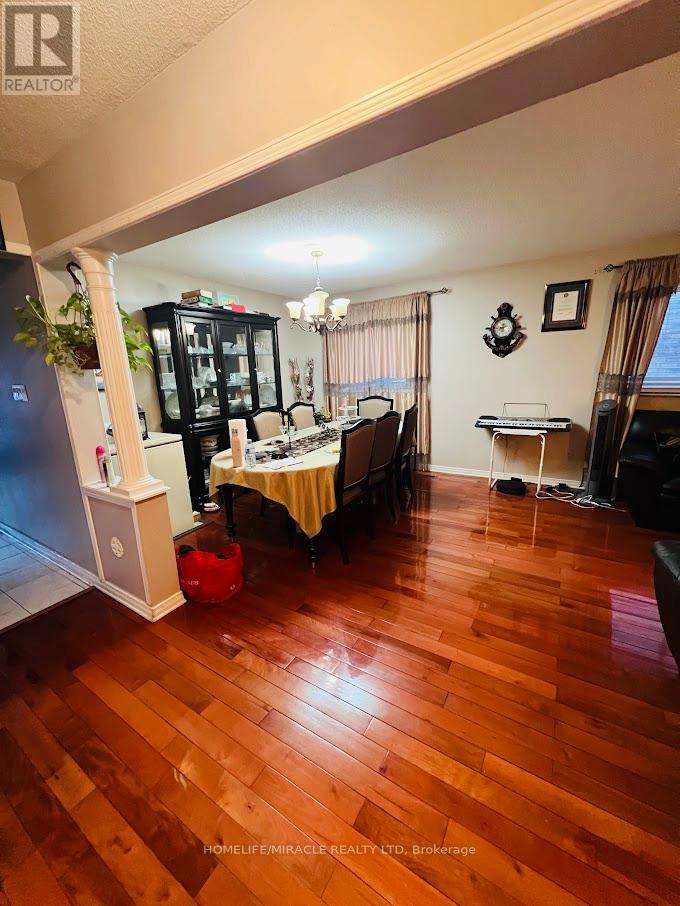 68 Maberley Crescent, Toronto, Ontario  M1C 3K8 - Photo 9 - E12750270