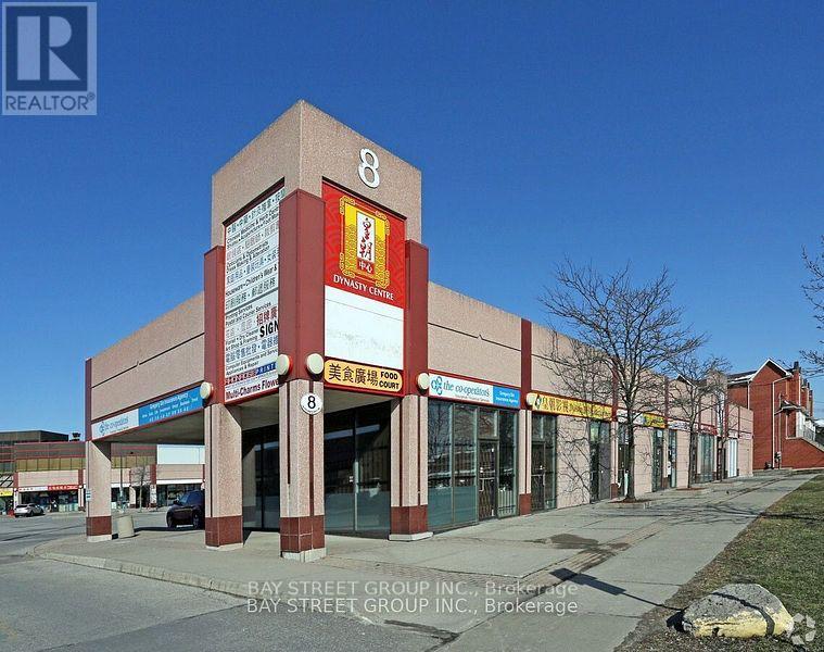 8 GLEN WATFORD DRIVE, Toronto, Ontario