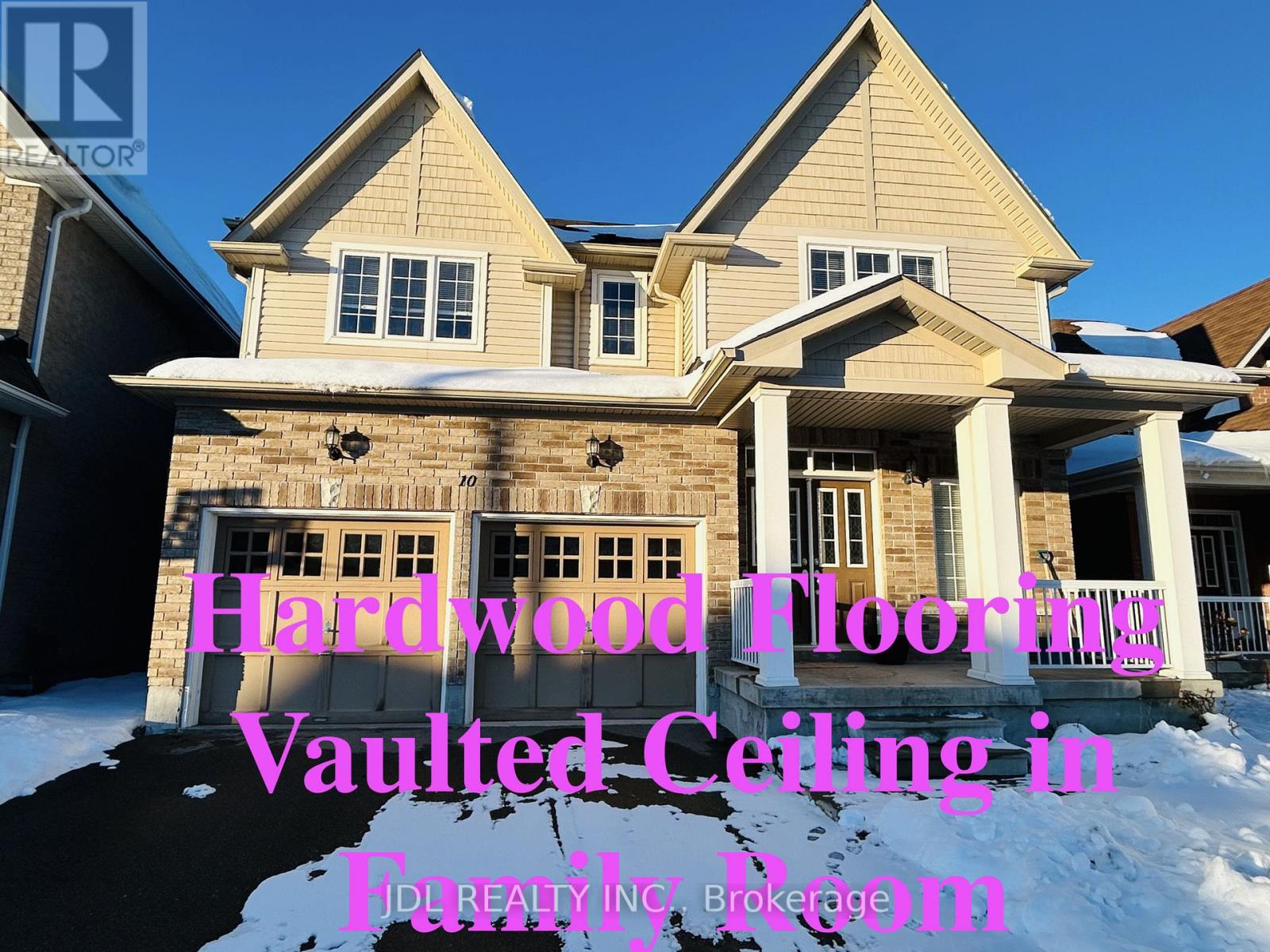 10 BENN AVENUE, Georgina, Ontario