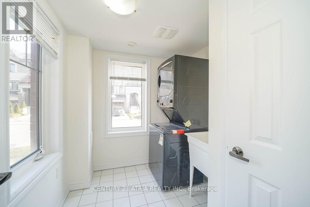 34 Isabella Peach Drive, Markham, Ontario  L6C 0Y9 - Photo 4 - N12750144