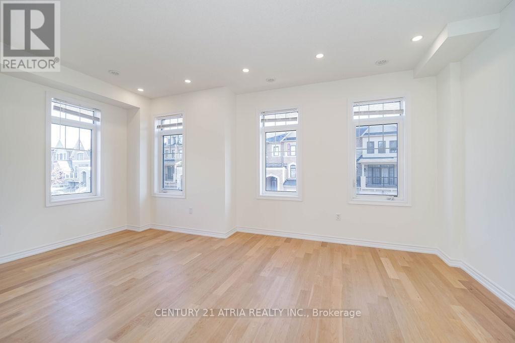 34 Isabella Peach Drive, Markham, Ontario  L6C 0Y9 - Photo 9 - N12750144