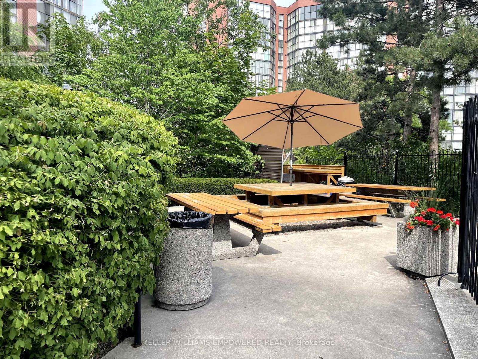 707 - 2091 Hurontario Street, Mississauga, Ontario  L5A 4E6 - Photo 23 - W12428663