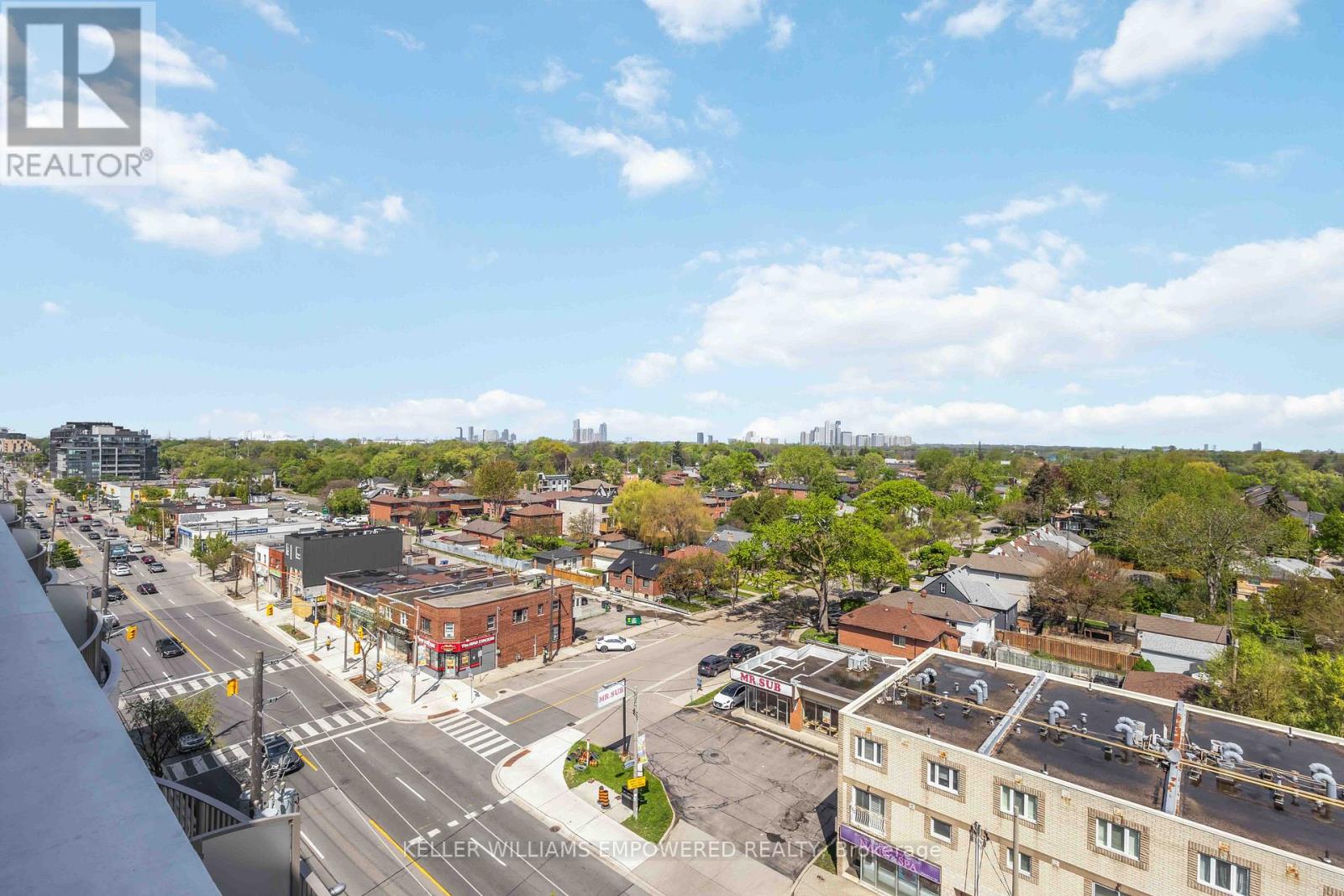 818 - 689 The Queensway Street, Toronto, Ontario  M8Y 1L1 - Photo 16 - W12460176