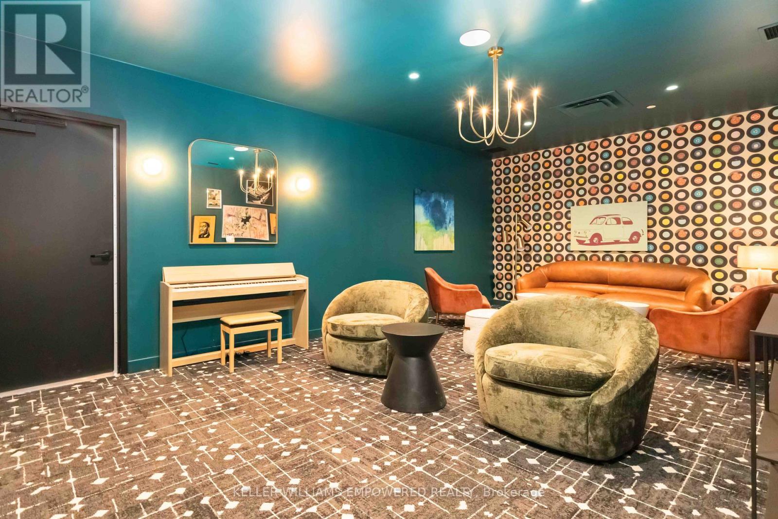 818 - 689 The Queensway Street, Toronto, Ontario  M8Y 1L1 - Photo 22 - W12460176