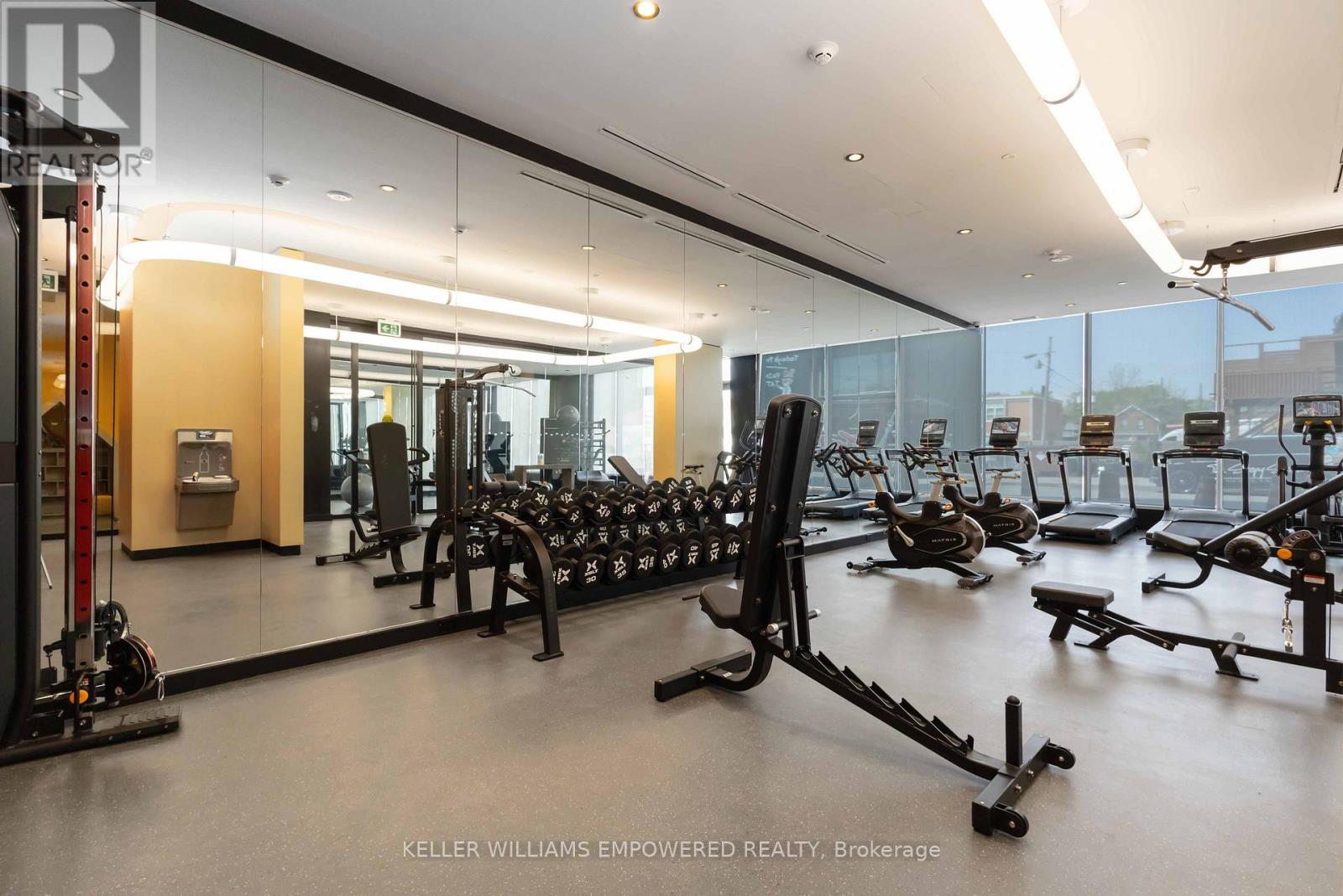 818 - 689 The Queensway Street, Toronto, Ontario  M8Y 1L1 - Photo 20 - W12460176