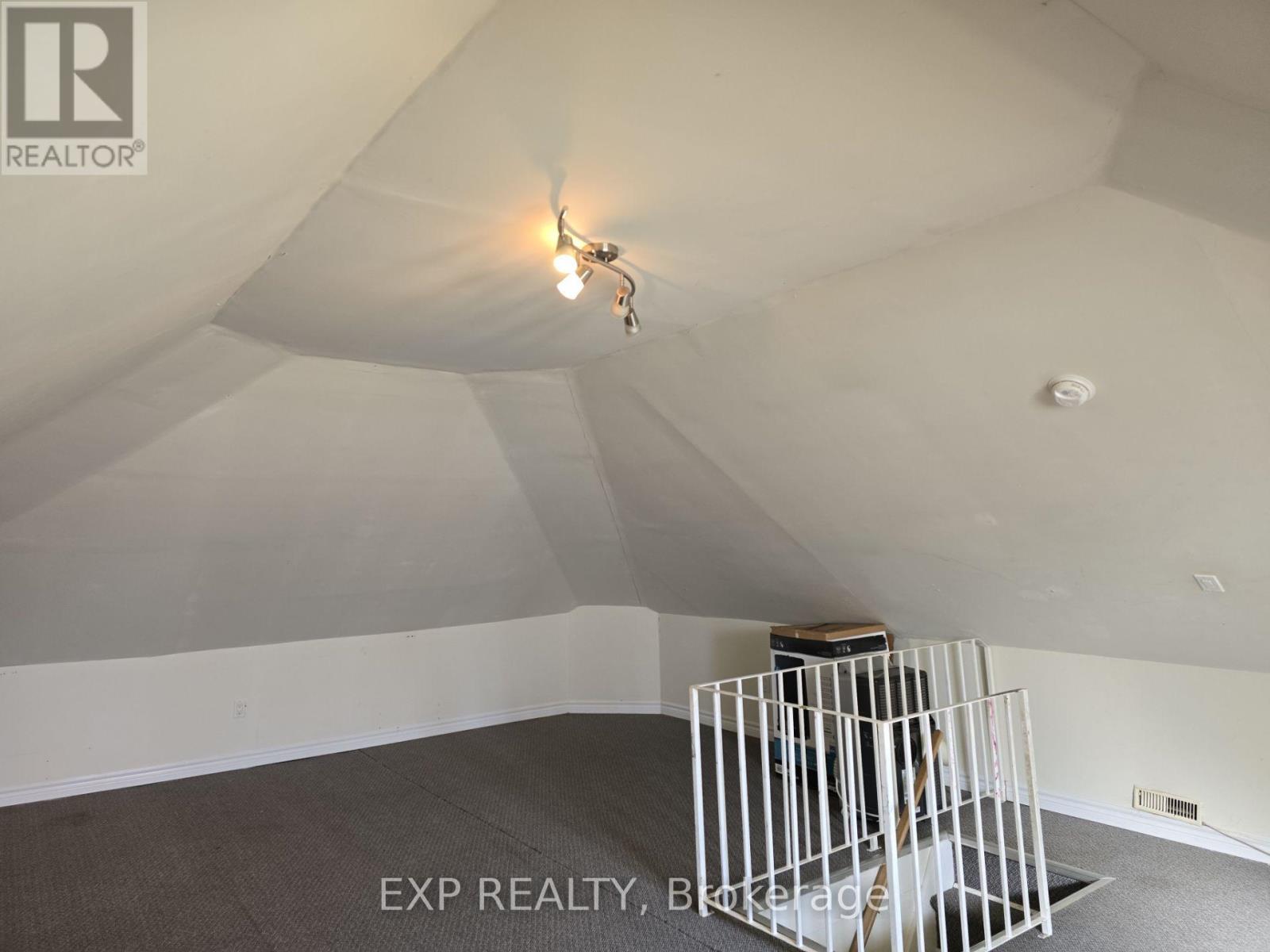 #2 - 56 John Street, Brampton, Ontario  L6W 1Z3 - Photo 15 - W12634064