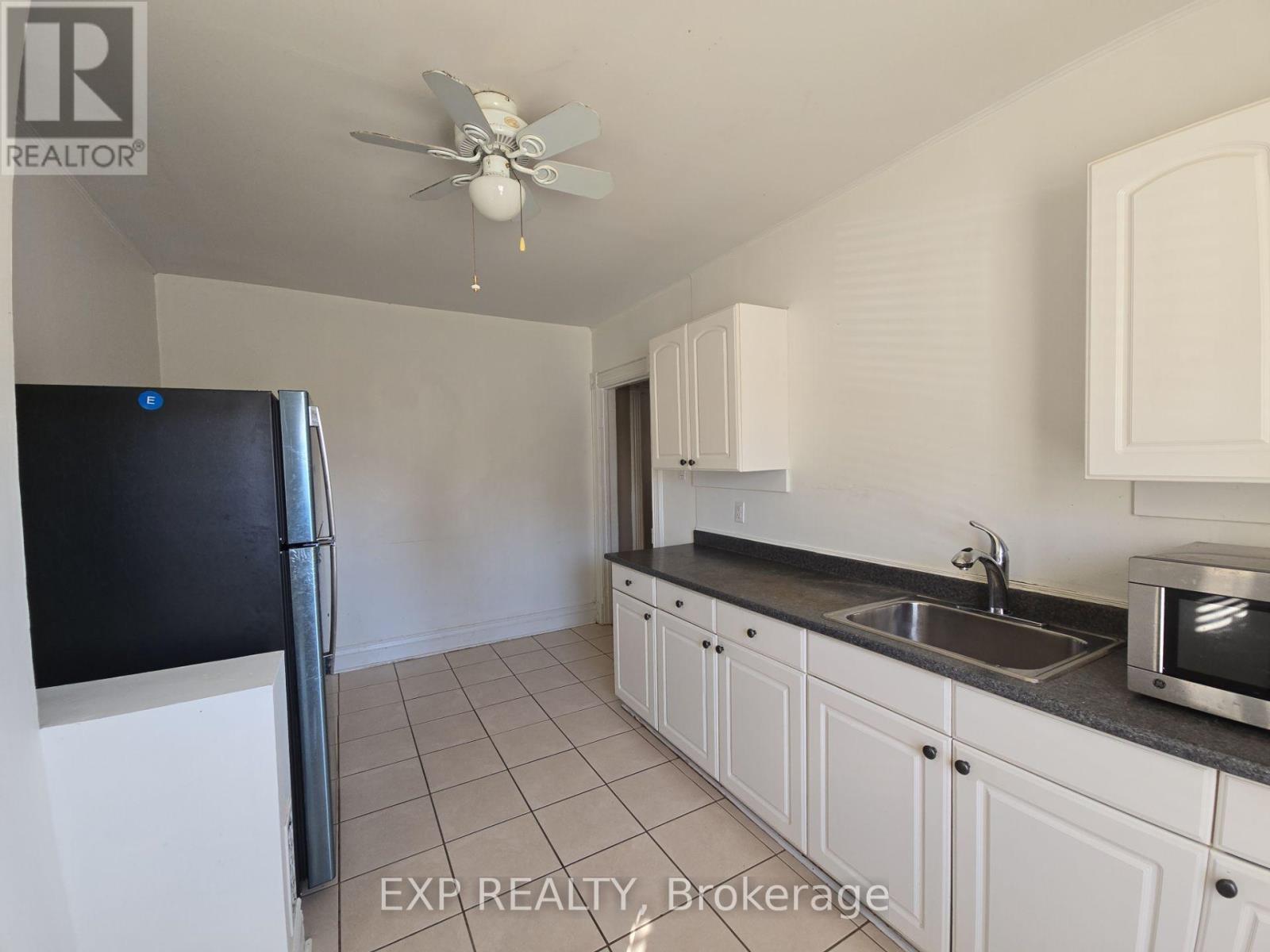 #2 - 56 John Street, Brampton, Ontario  L6W 1Z3 - Photo 22 - W12634064