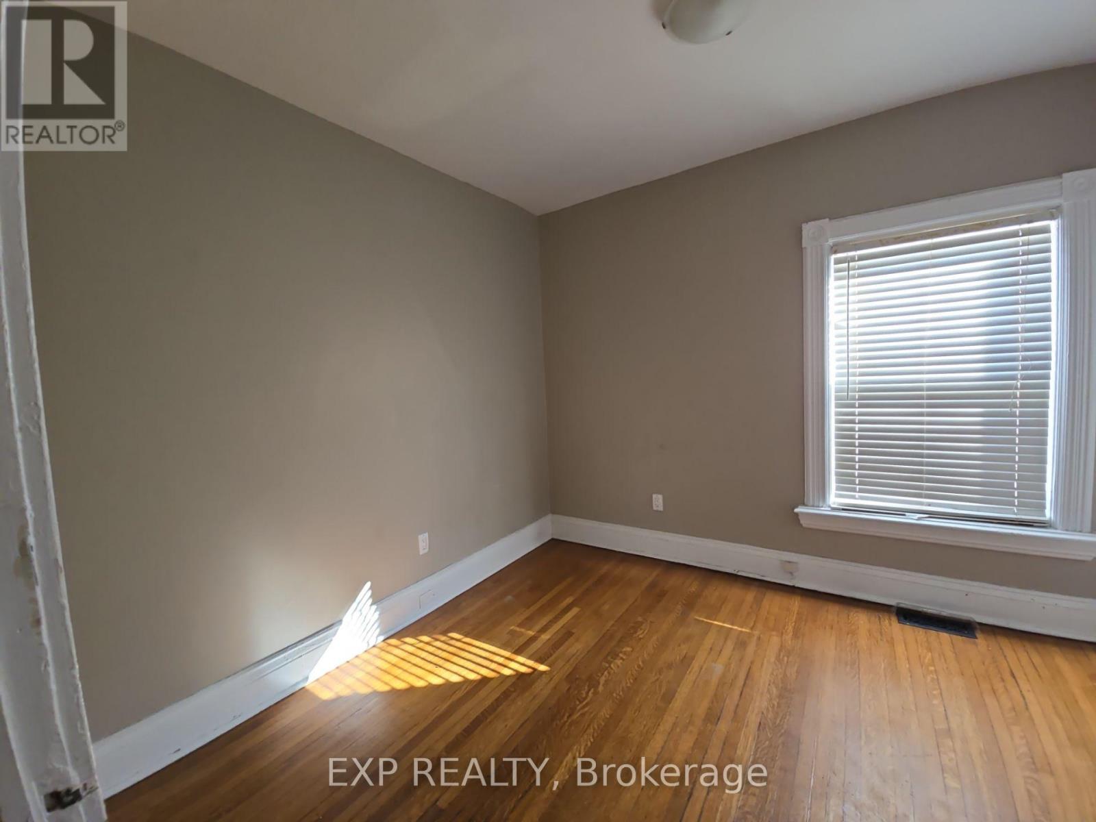 #2 - 56 John Street, Brampton, Ontario  L6W 1Z3 - Photo 18 - W12634064