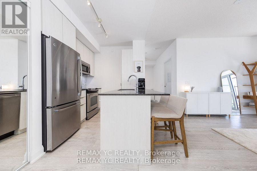 3904 - 56 Annie Craig Drive, Toronto, Ontario M8V 0C8 - Photo 7 - W12750118