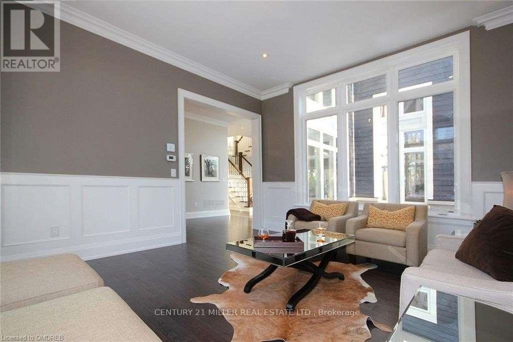 2308 Belyea Street, Oakville, Ontario  L6L 1N6 - Photo 8 - W12750136