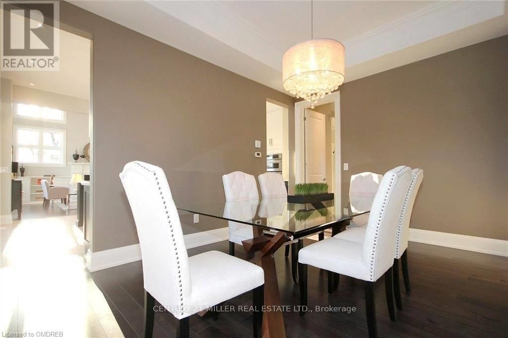 2308 Belyea Street, Oakville, Ontario  L6L 1N6 - Photo 9 - W12750136