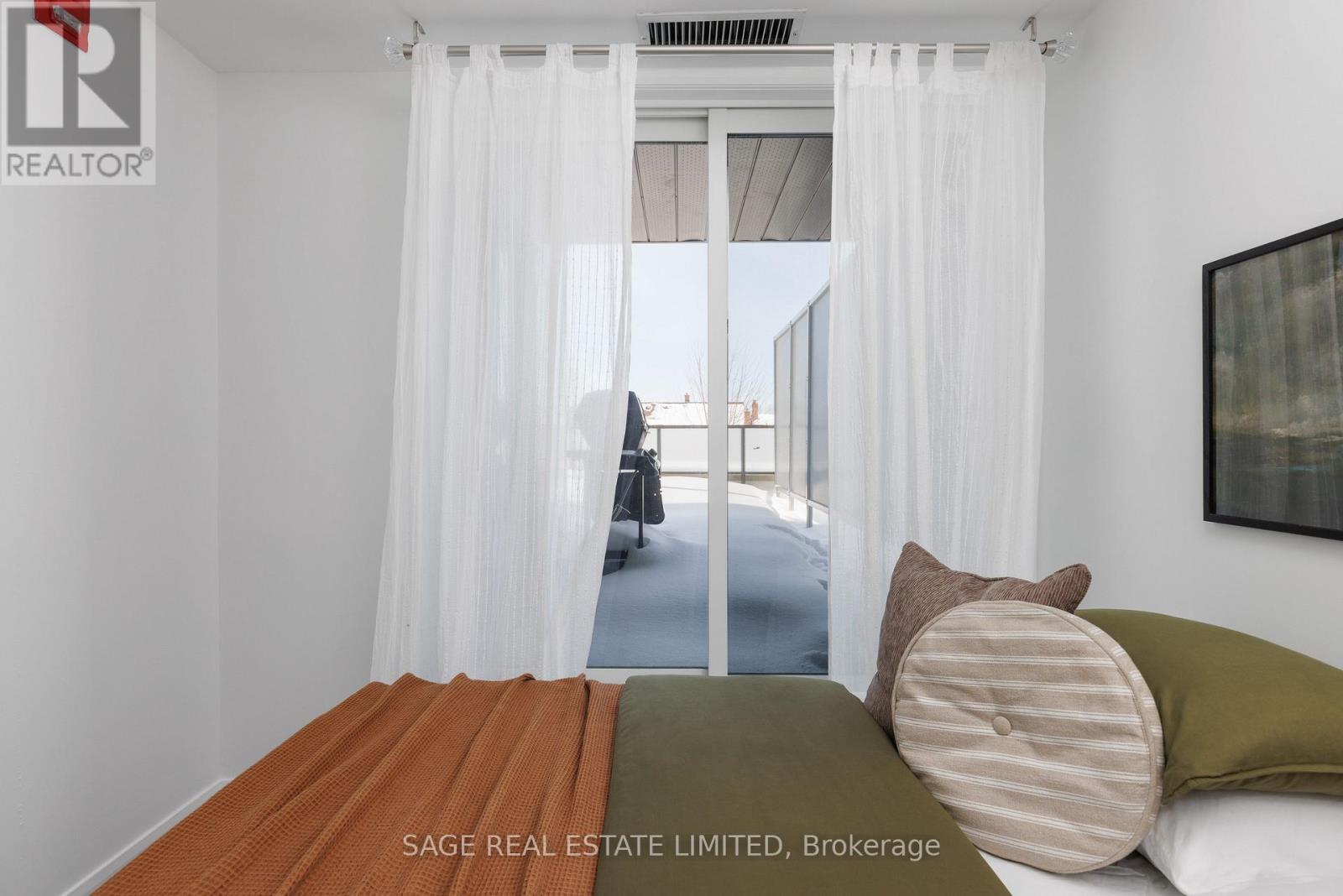 202 - 385 Osler Street, Toronto, Ontario  M6N 2Z4 - Photo 28 - W12750168