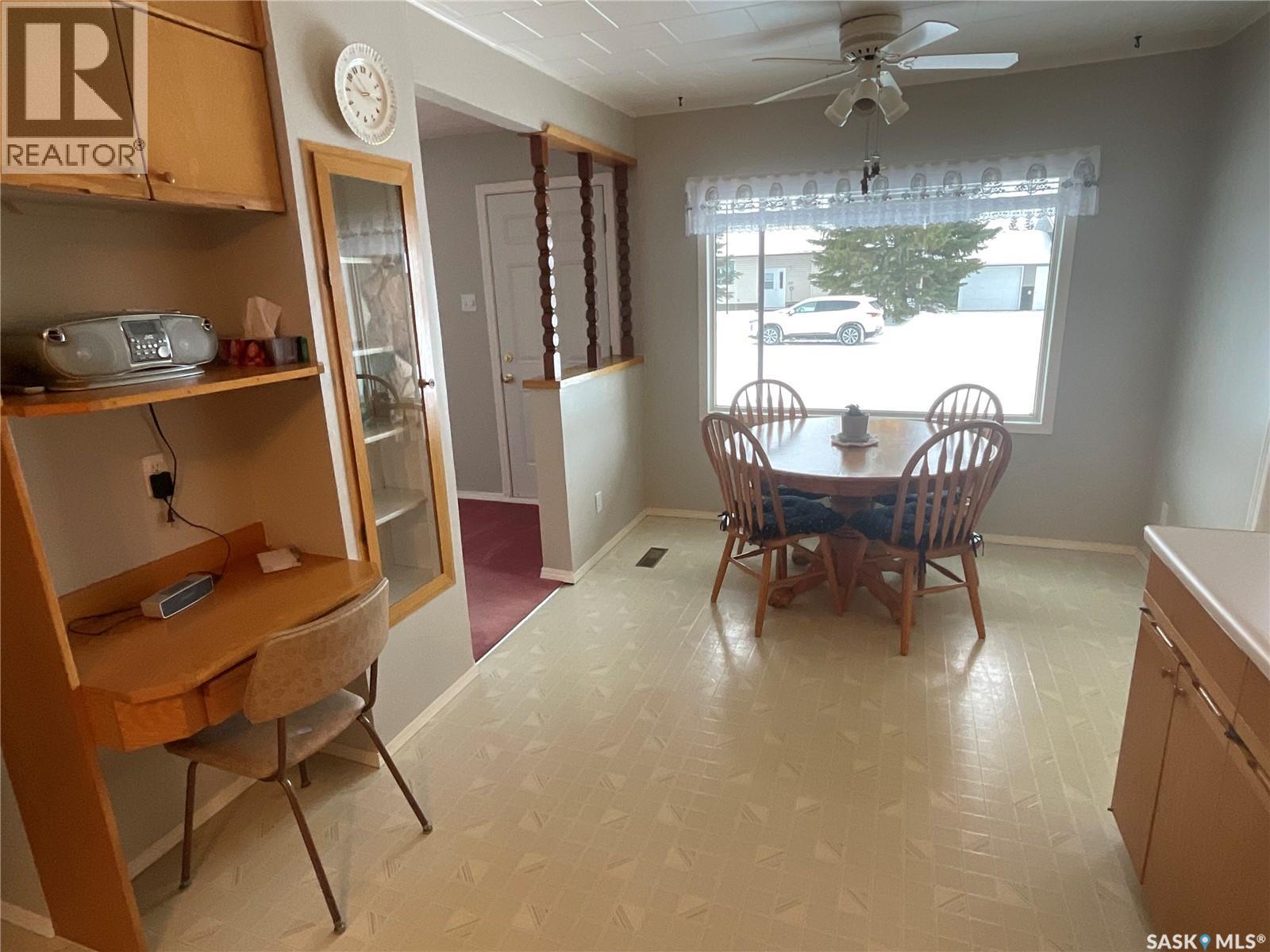 208 5th Street S, Wakaw, Saskatchewan  S0K 4P0 - Photo 6 - SK027799