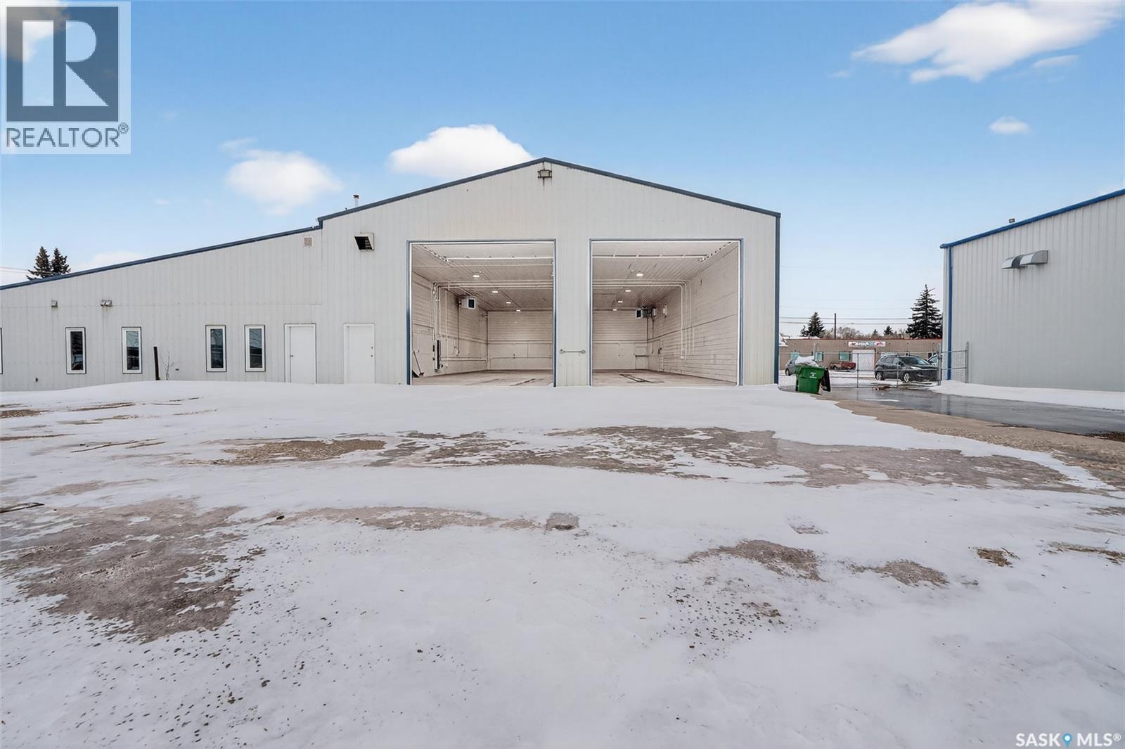 690 Fairford STREET W, Moose Jaw, Saskatchewan