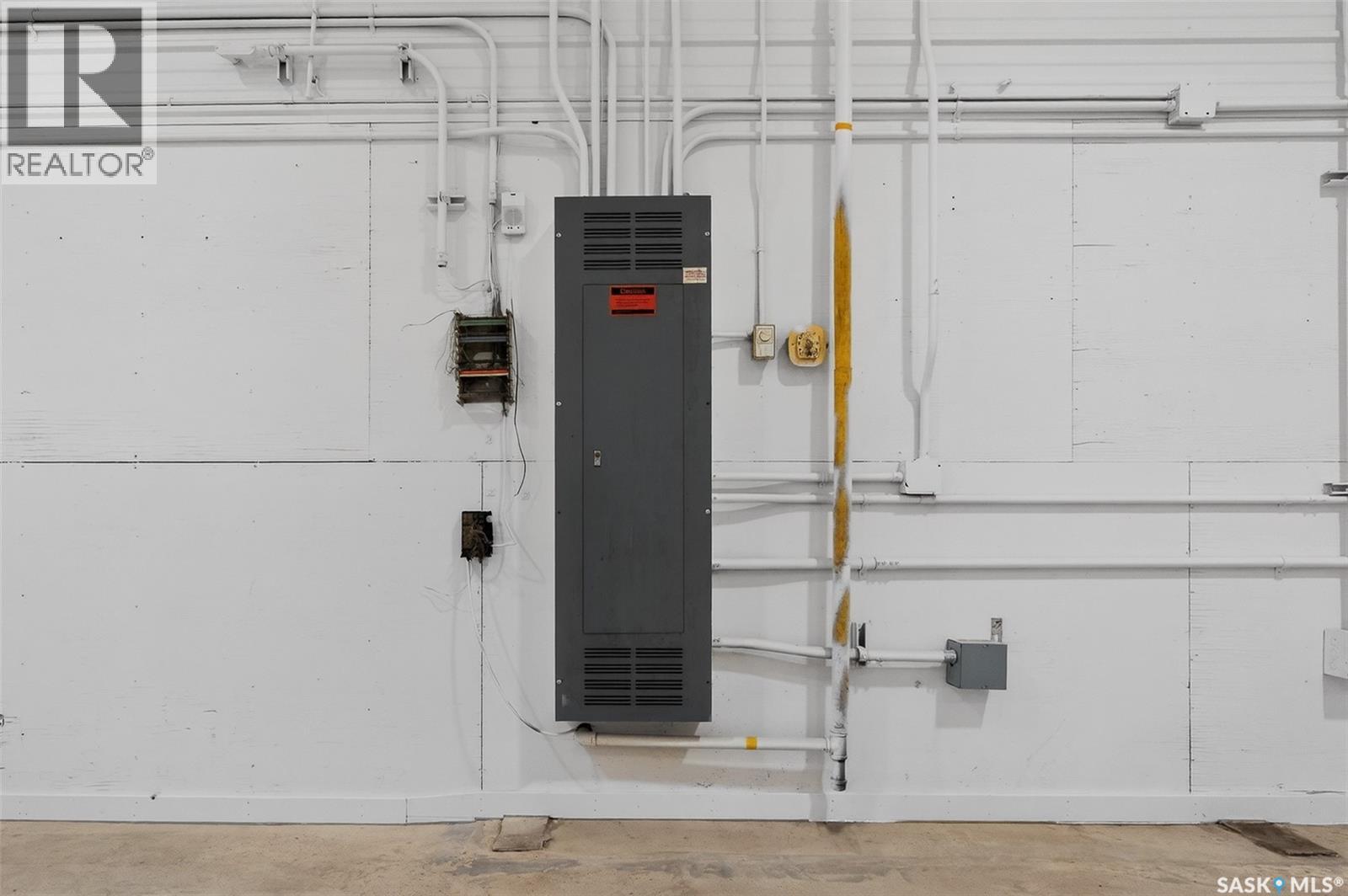 690 Fairford Street W, Moose Jaw, Saskatchewan  S6H 1T4 - Photo 30 - SK027735