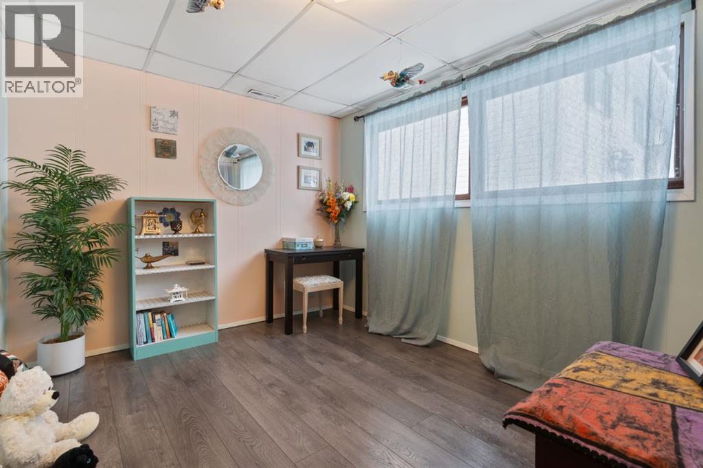 5618 47 Avenue, Forestburg, Alberta  T0B 1N0 - Photo 28 - A2262782