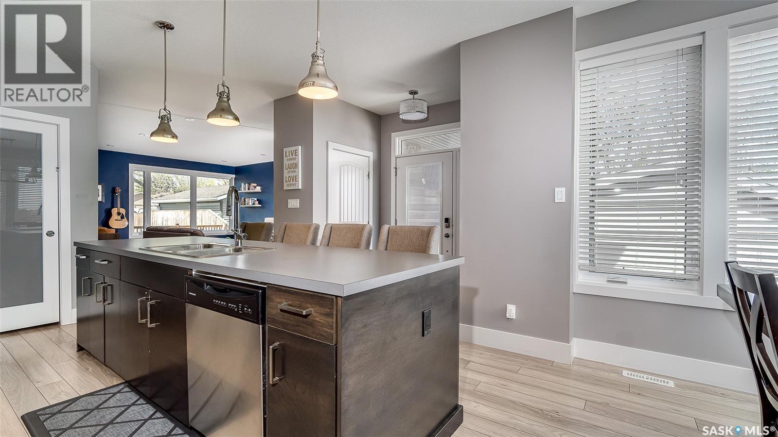 1024 Hochelaga Street W, Moose Jaw, Saskatchewan  S6H 2H9 - Photo 13 - SK027734