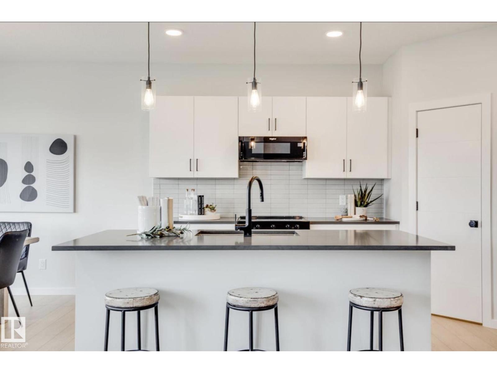 2535 211 St Nw, Edmonton, Alberta  T6M 3H1 - Photo 3 - E4469754