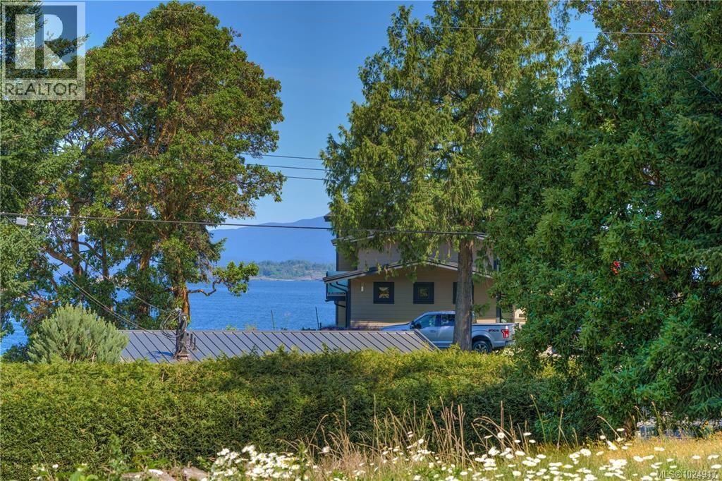 3334 Blueback Dr, Nanoose Bay, British Columbia  V9P 9H9 - Photo 2 - 1024917