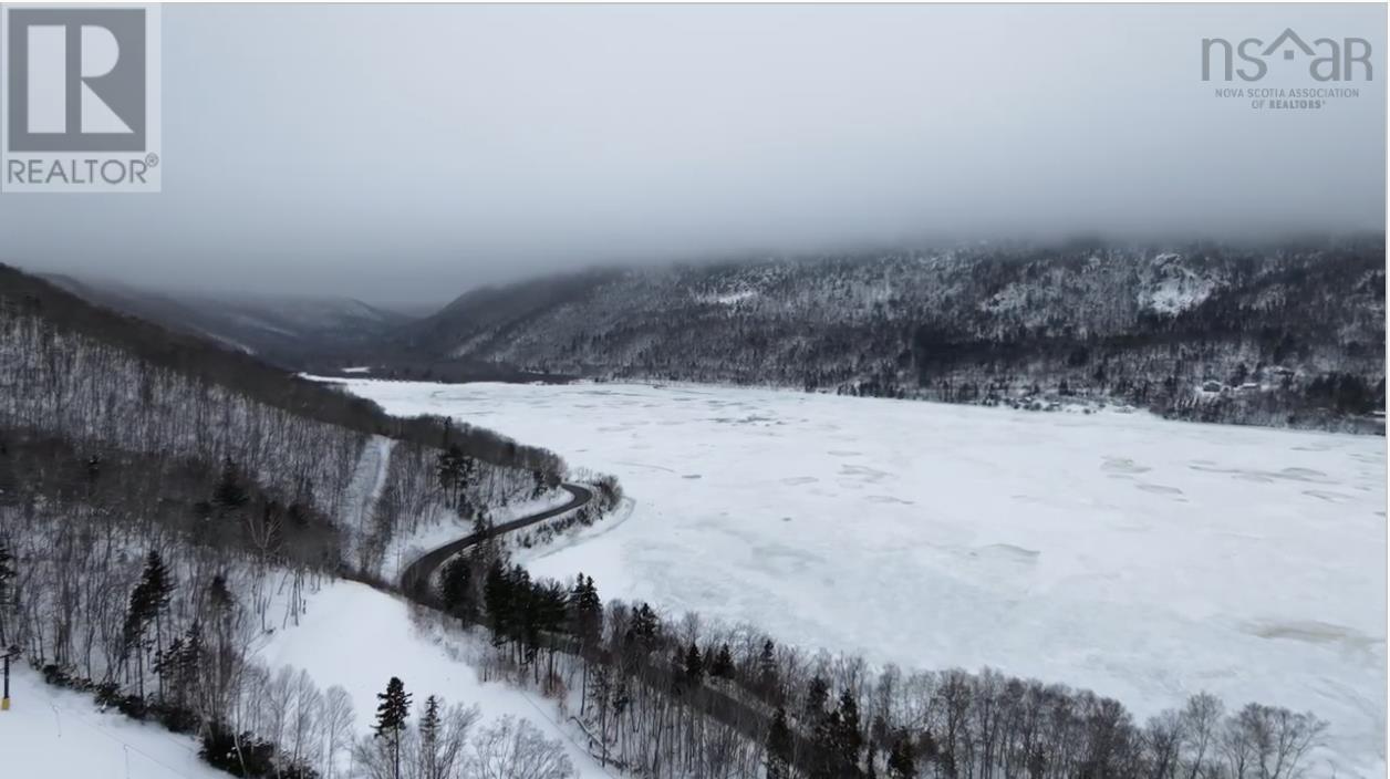 31 Osprey Lane, South Ingonish Harbour, Nova Scotia  B0C 3B3 - Photo 39 - 202601938