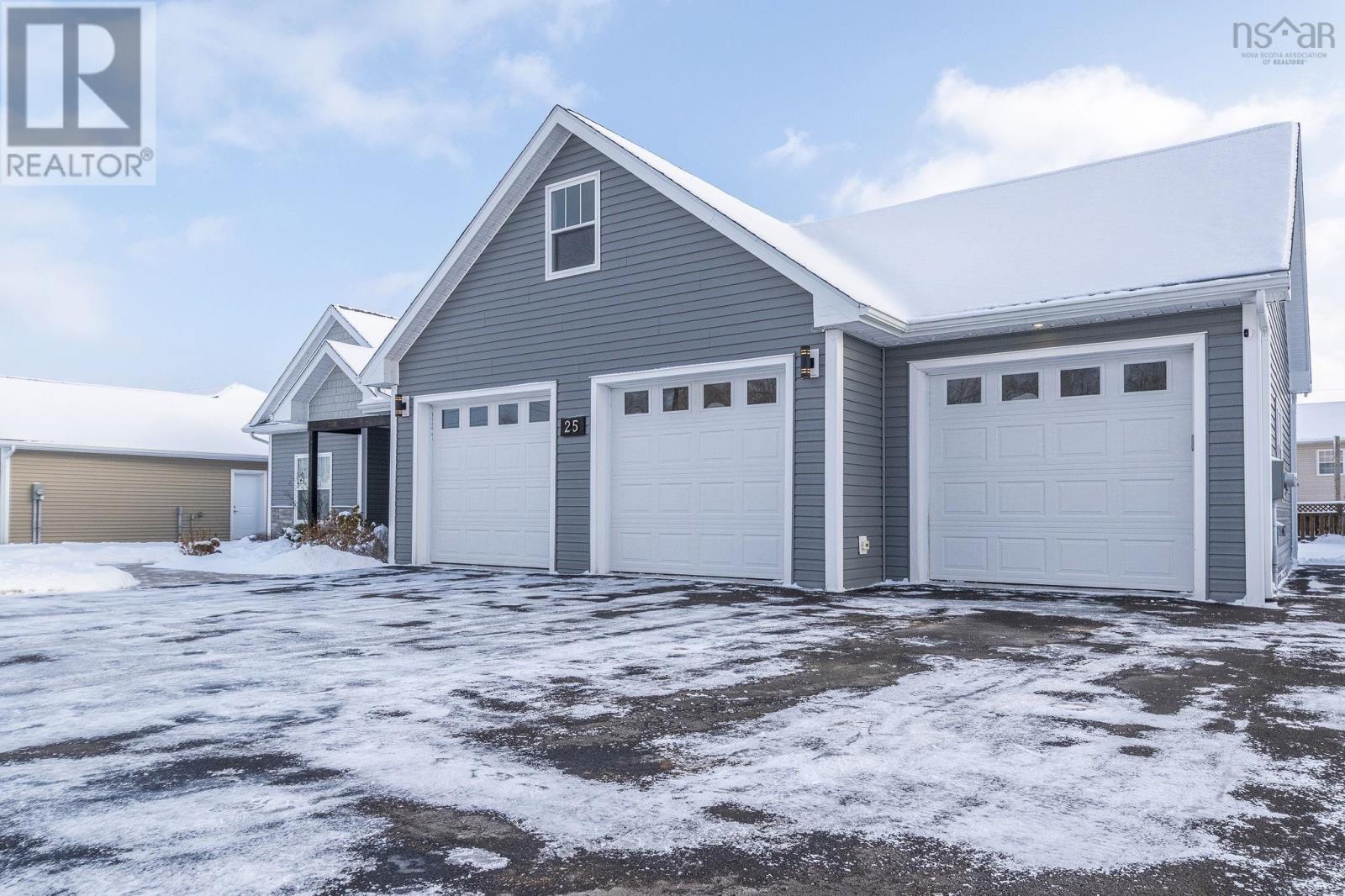 25 Marilyn Court, Kingston, Nova Scotia  B0P 1R0 - Photo 2 - 202600456