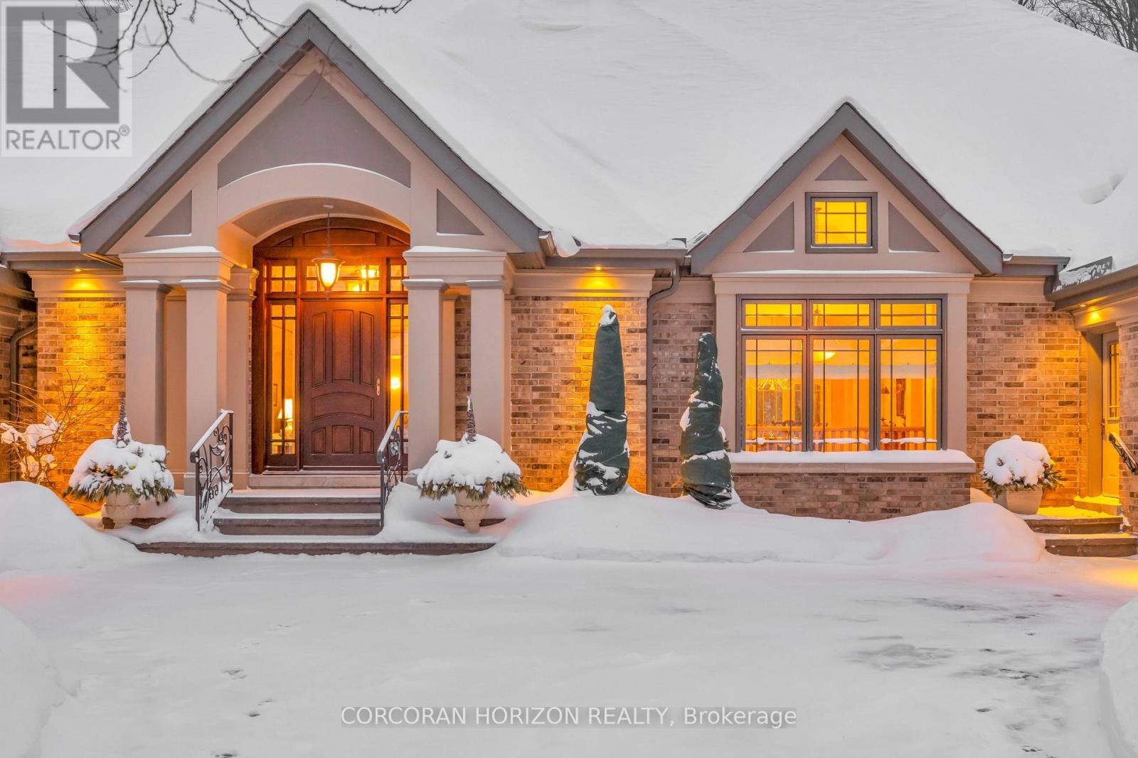 276 Carrington Place, Waterloo, Ontario  N2T 2K1 - Photo 3 - X12750078