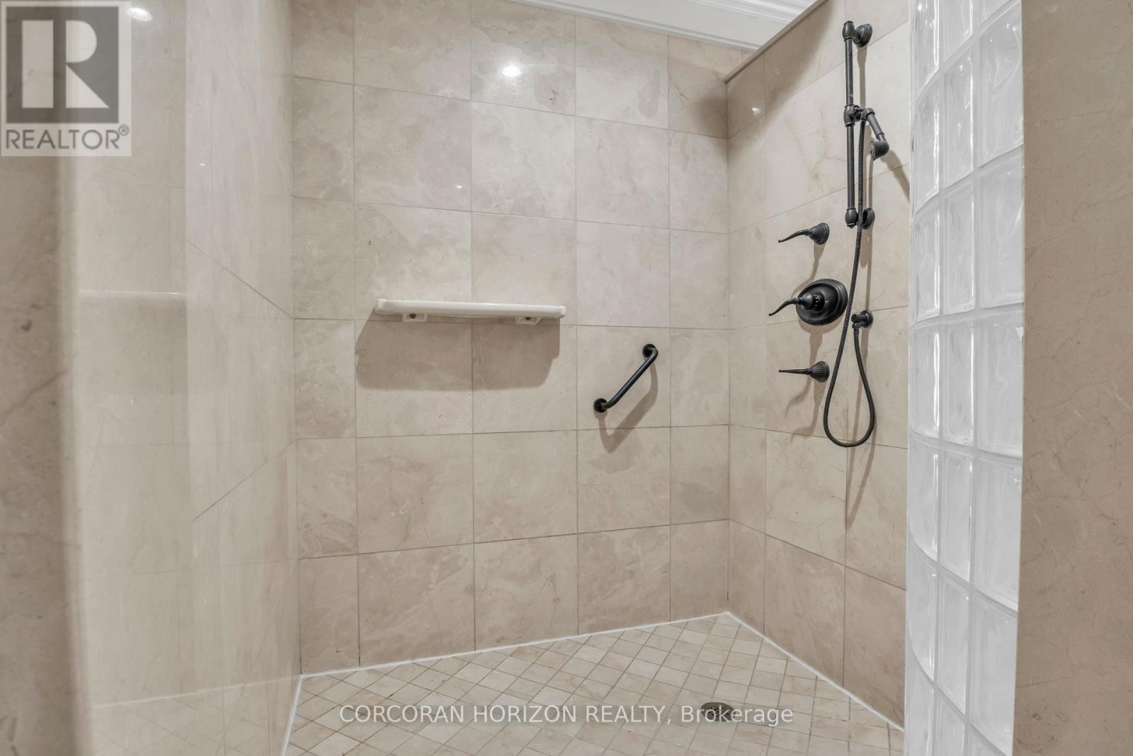 276 Carrington Place, Waterloo, Ontario  N2T 2K1 - Photo 33 - X12750078