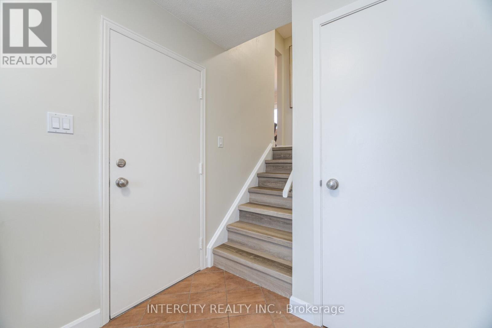 35 Lower Canada Crescent, Kitchener, Ontario  N2P 1E9 - Photo 10 - X12750096