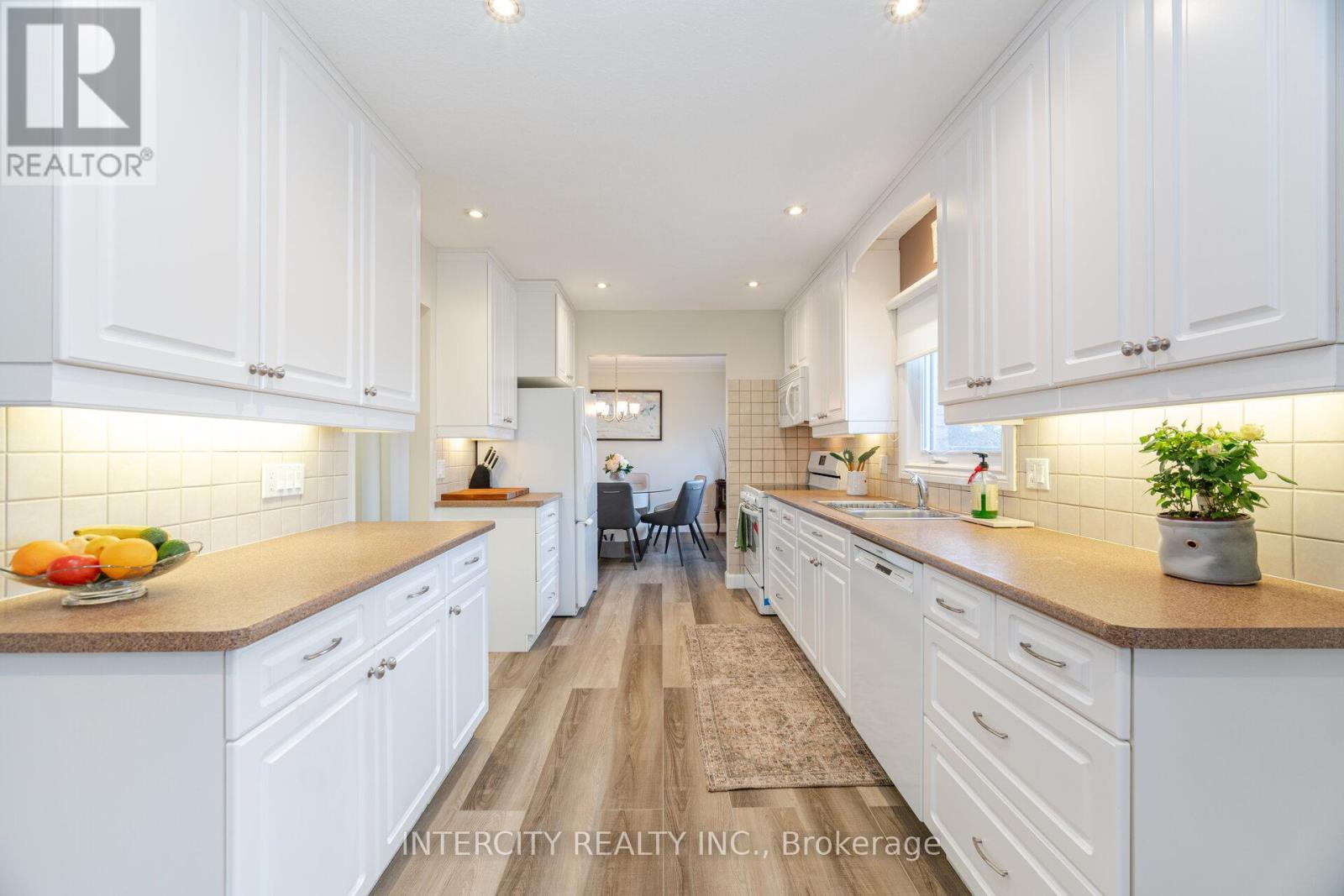 35 Lower Canada Crescent, Kitchener, Ontario  N2P 1E9 - Photo 17 - X12750096