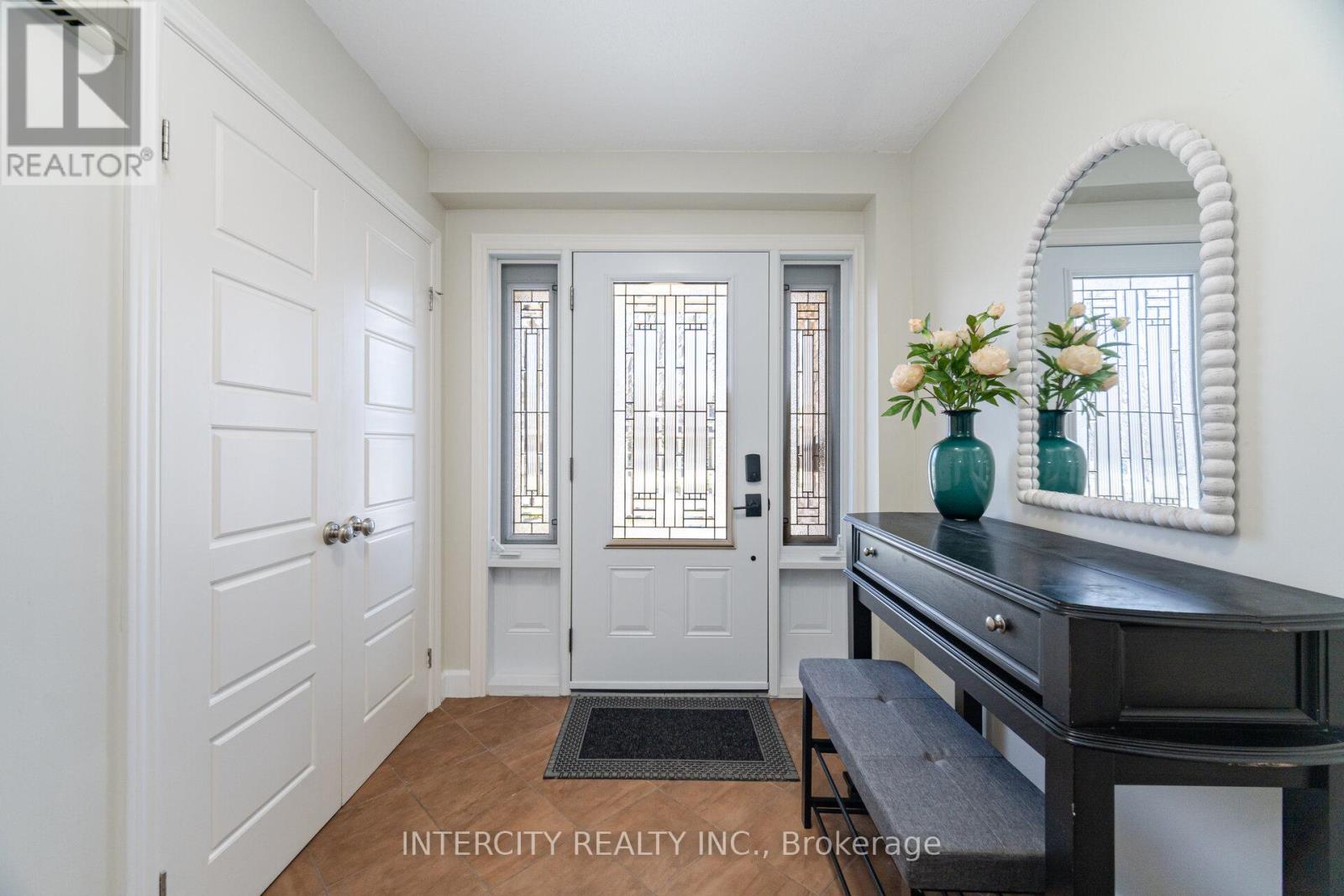 35 Lower Canada Crescent, Kitchener, Ontario  N2P 1E9 - Photo 5 - X12750096