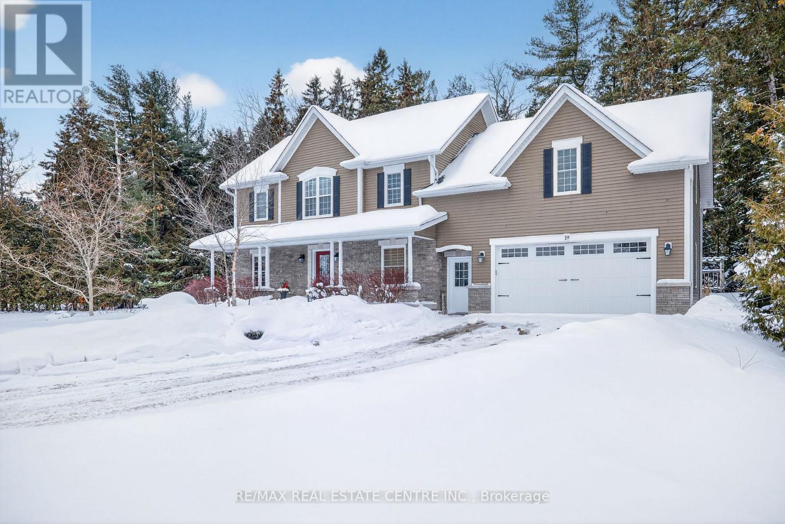 19 Golden Road, Mono, Ontario  L9W 6X8 - Photo 3 - X12750148