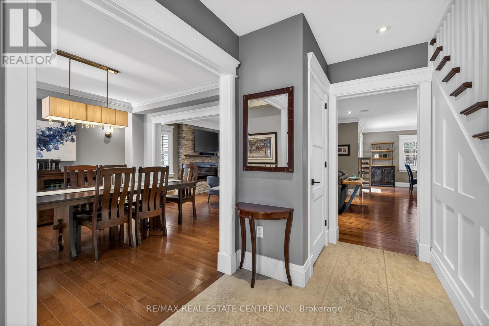 19 Golden Road, Mono, Ontario  L9W 6X8 - Photo 5 - X12750148