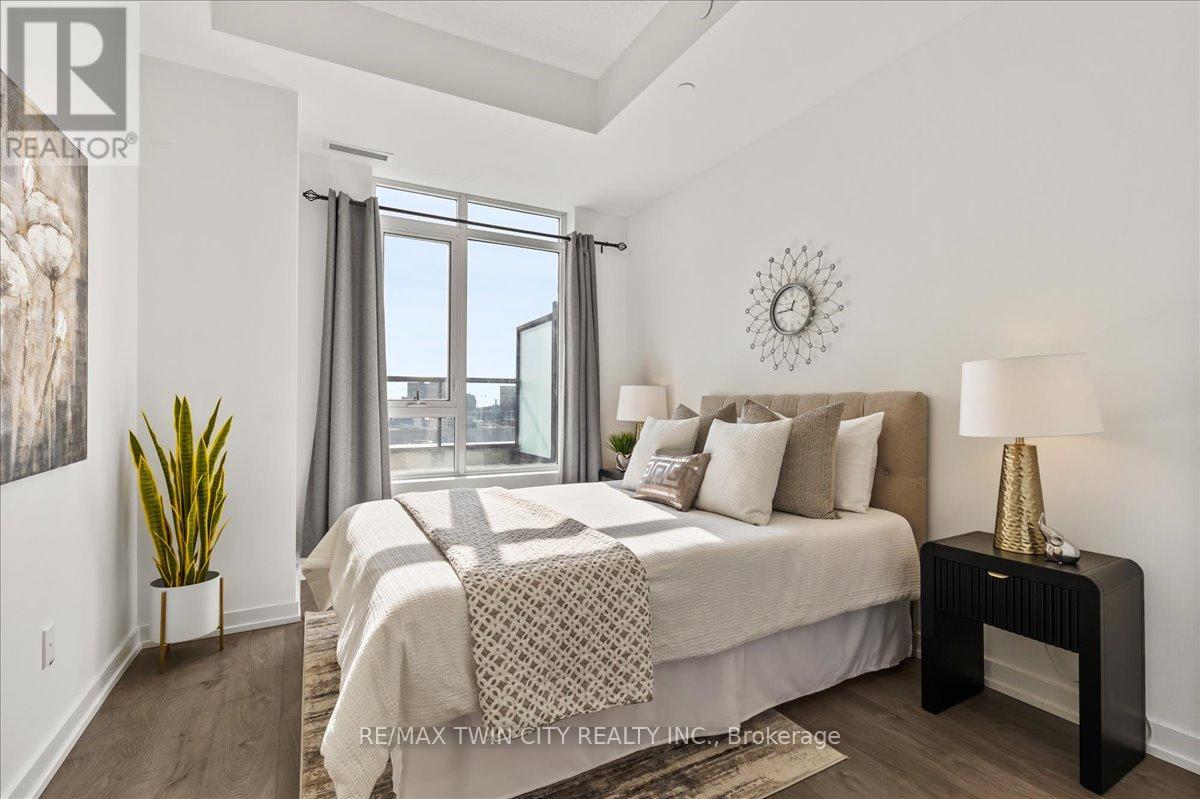 505 - 55 Duke Street W, Kitchener, Ontario  N2H 0C9 - Photo 15 - X12750172