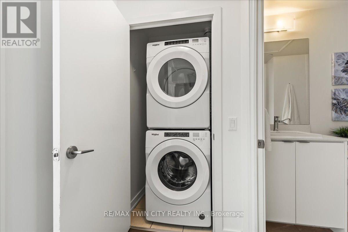 505 - 55 Duke Street W, Kitchener, Ontario  N2H 0C9 - Photo 19 - X12750172