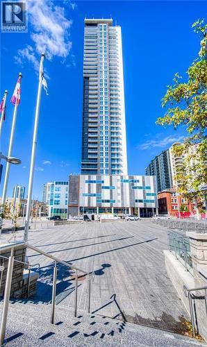 2207 - 60 Frederick Street, Kitchener, Ontario  N2H 2L7 - Photo 9 - X12750200