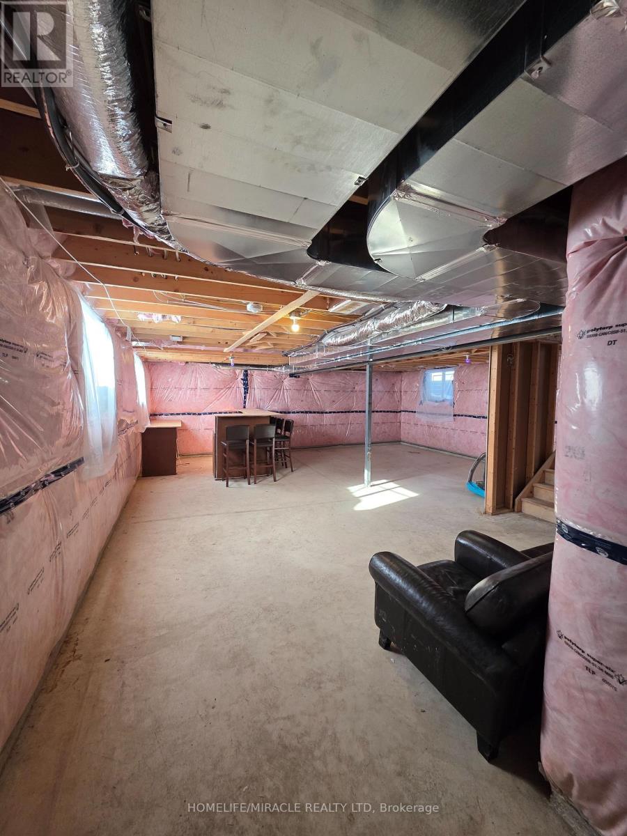 3727 Somerston Crescent, London South, Ontario  N6L 0G4 - Photo 26 - X12750228