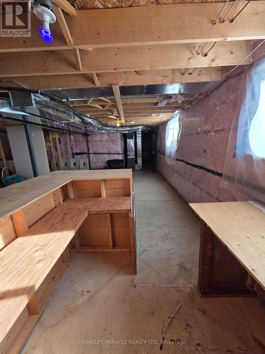 3727 Somerston Crescent, London South, Ontario  N6L 0G4 - Photo 28 - X12750228