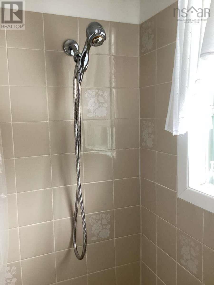 5 Melinda Avenue, East Lawrencetown, Nova Scotia  B2Z 1N8 - Photo 27 - 202601940