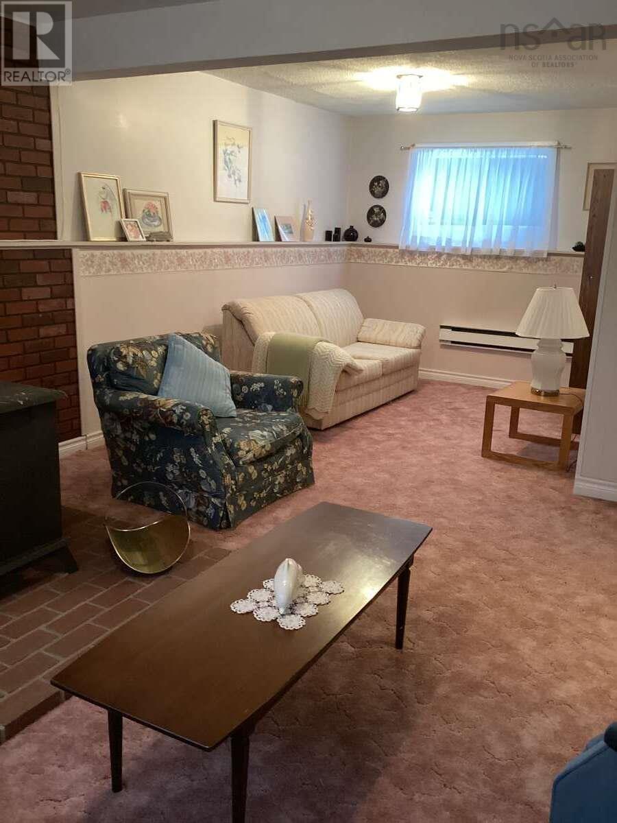 5 Melinda Avenue, East Lawrencetown, Nova Scotia  B2Z 1N8 - Photo 32 - 202601940