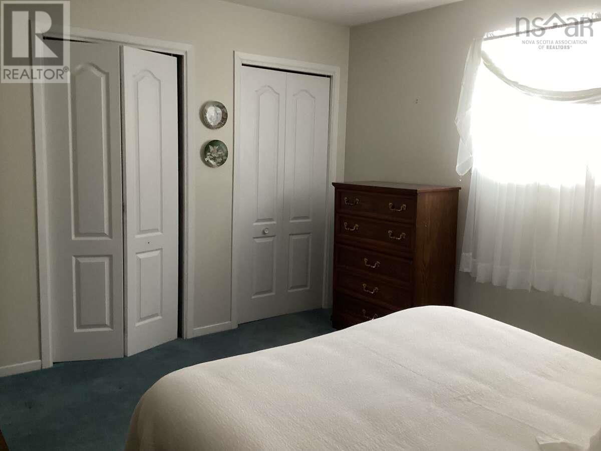 5 Melinda Avenue, East Lawrencetown, Nova Scotia  B2Z 1N8 - Photo 18 - 202601940