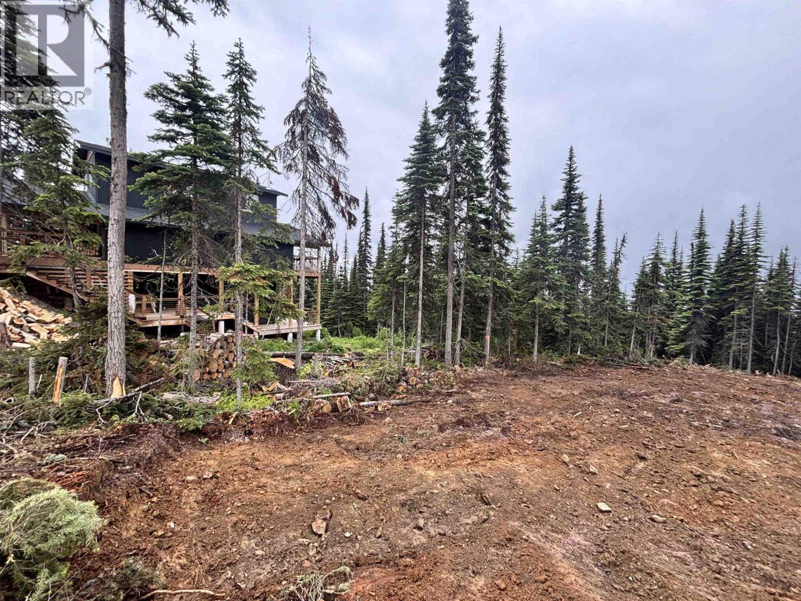 192 Alpine Way, Smithers, British Columbia  V0J 2N0 - Photo 2 - R3085512