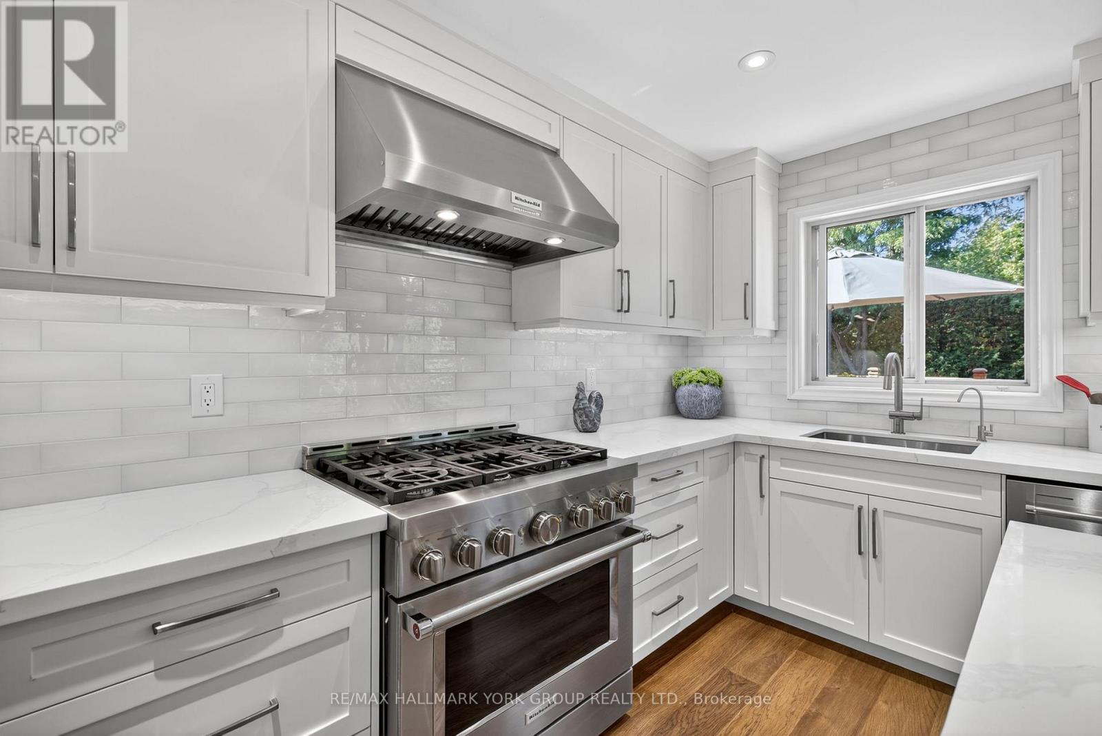 341 Gaston Place, Newmarket, Ontario  L3Y 8M4 - Photo 21 - N12737684